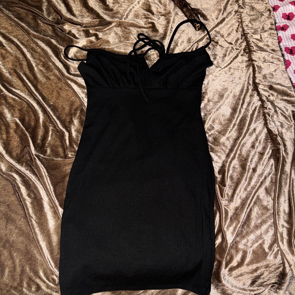 Forever 21 Black Ribbed Spaghetti-Strap Mini Dress